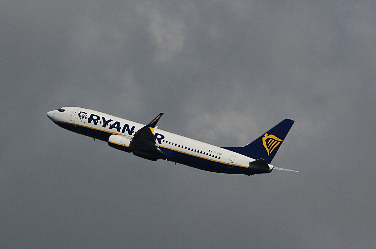 Ryanair, Boeing B 737-8AS, EI-EVR, BER, 15.05.2026