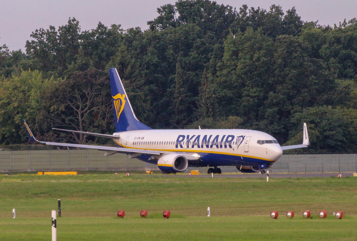 Ryanair, Boeing B 737-8AS, EI-FZM, TXL, 10.08.2019