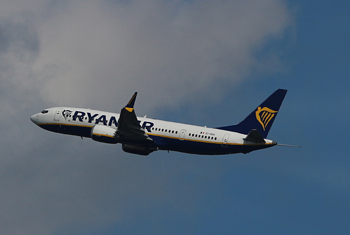 Ryanair, Boeing B 737 MAX 8, EI-HGH, BER, 15.05.2026