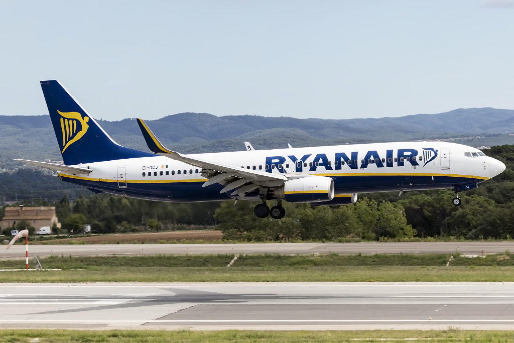 Ryanair, EI-DCJ, Boeing, B737-8AS, 18.09.2015, GRO, Girona, Spain 



