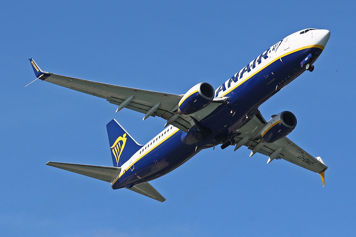 Ryanair, EI-DWC, Boeing B737-8AS, msn: 36076/2384, 22.Mai 2025, CFU Corfu, Greece.