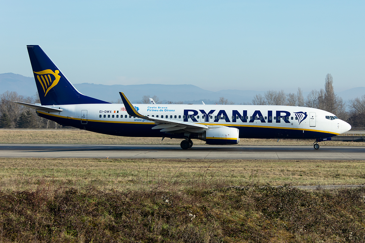 Ryanair, EI-DWX, Boeing, B737-8AS, 30.12.2019, BSL, Basel, Switzerland







