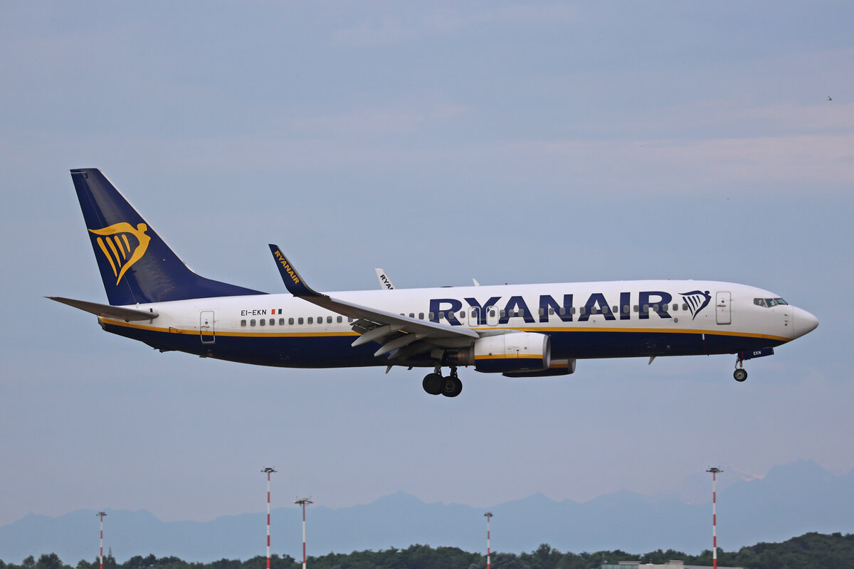 Ryanair, EI-EKN, Boeing B737-8AS, msn: 35026/3187, 02.Juli 2025, MXP Milano Malpensa, Italy.