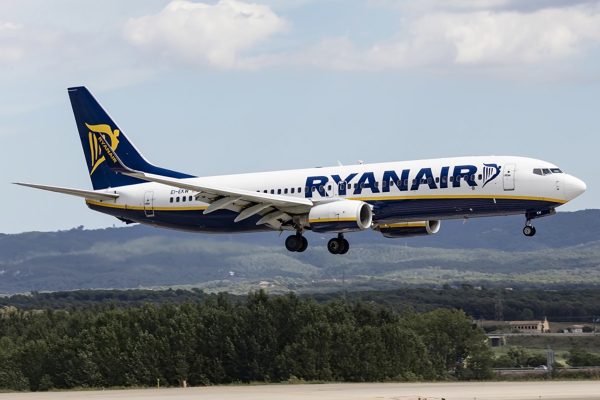 Ryanair, EI-EKW, Boeing, B737-8AS, 18.09.2015, GRO, Girona, Spain




