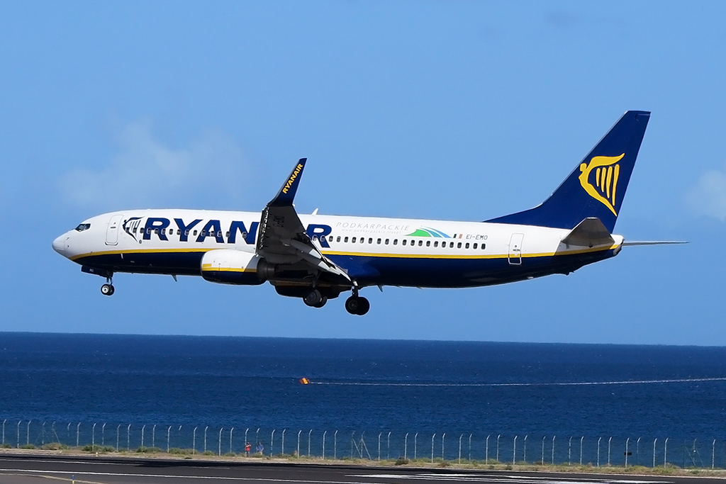 Ryanair, EI-EMO, Boeing, B737-8AS, 18.03.2015, ACE, Arrecife, Spain 




