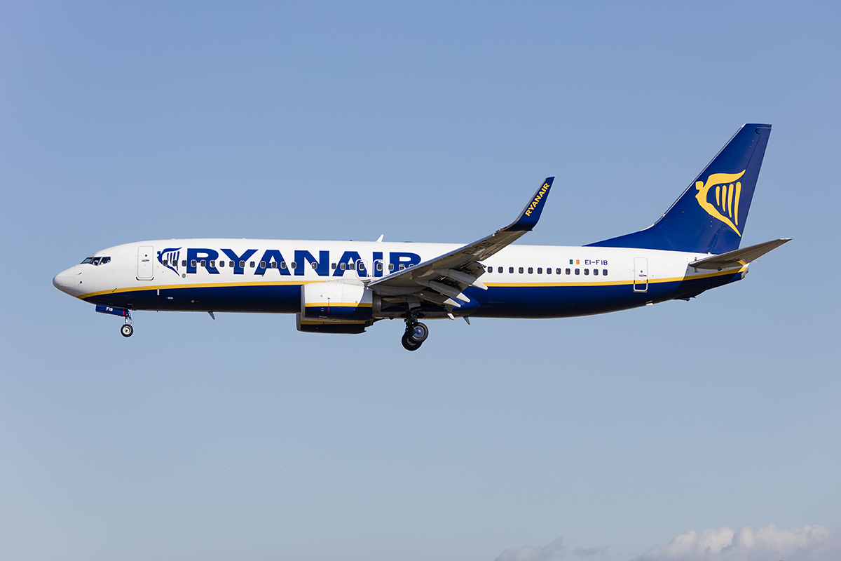 Ryanair, EI-FIB, Boeing, B737-8AS, 13.09.2017, BCN, Barcelona, Spain 


