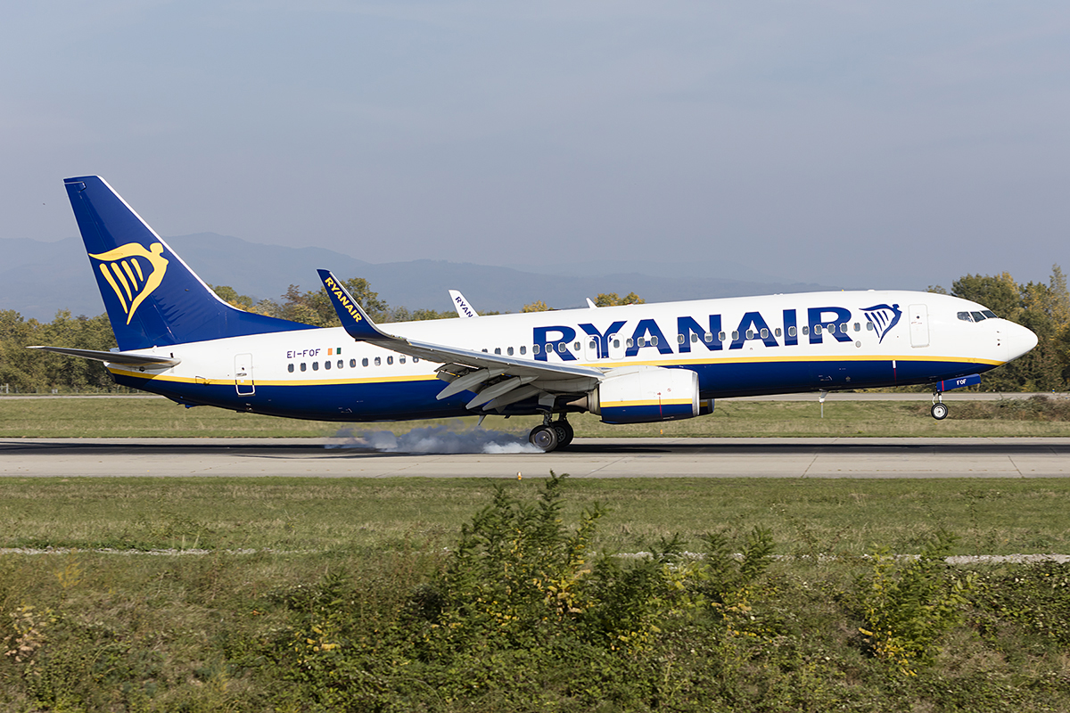 Ryanair, EI-FOF, Boeing, B737-8AS, 09.10.2018, BSL, Basel, Switzerland 




