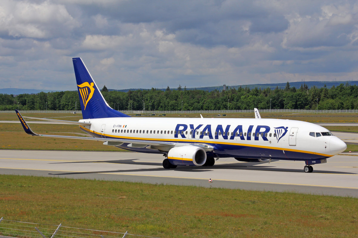 Ryanair, EI-FRN, Boeing 737-8AS, 20.Mai 2017, FRA Frankfurt am Main, Germany.