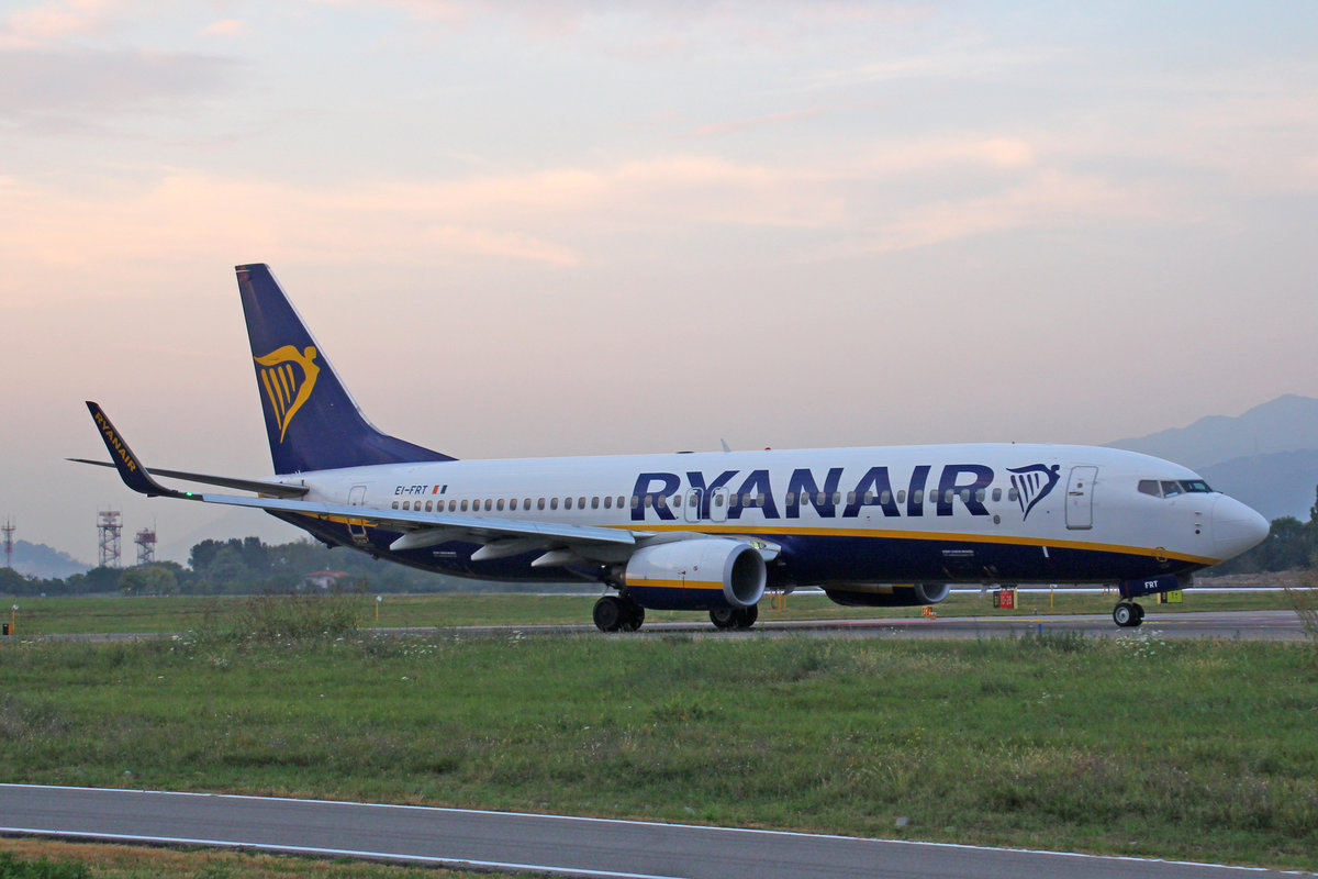 Ryanair, EI-FRT, Boeing 737-8AS, msn: 44740/5929, 16.Oktober 2018, BGY Bergamo, Italy.