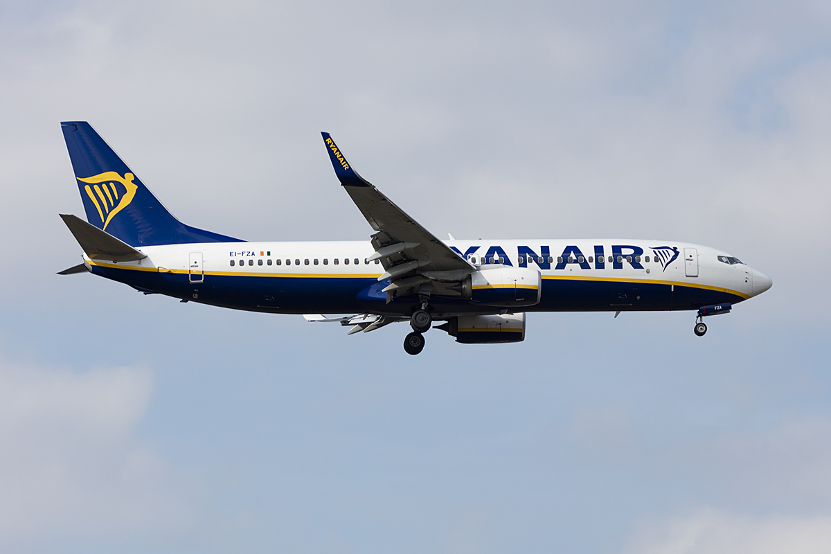 Ryanair, EI-FZA, Boeing, B737-8AS, 24.03.2018, FRA, Frankfurt, Germany



