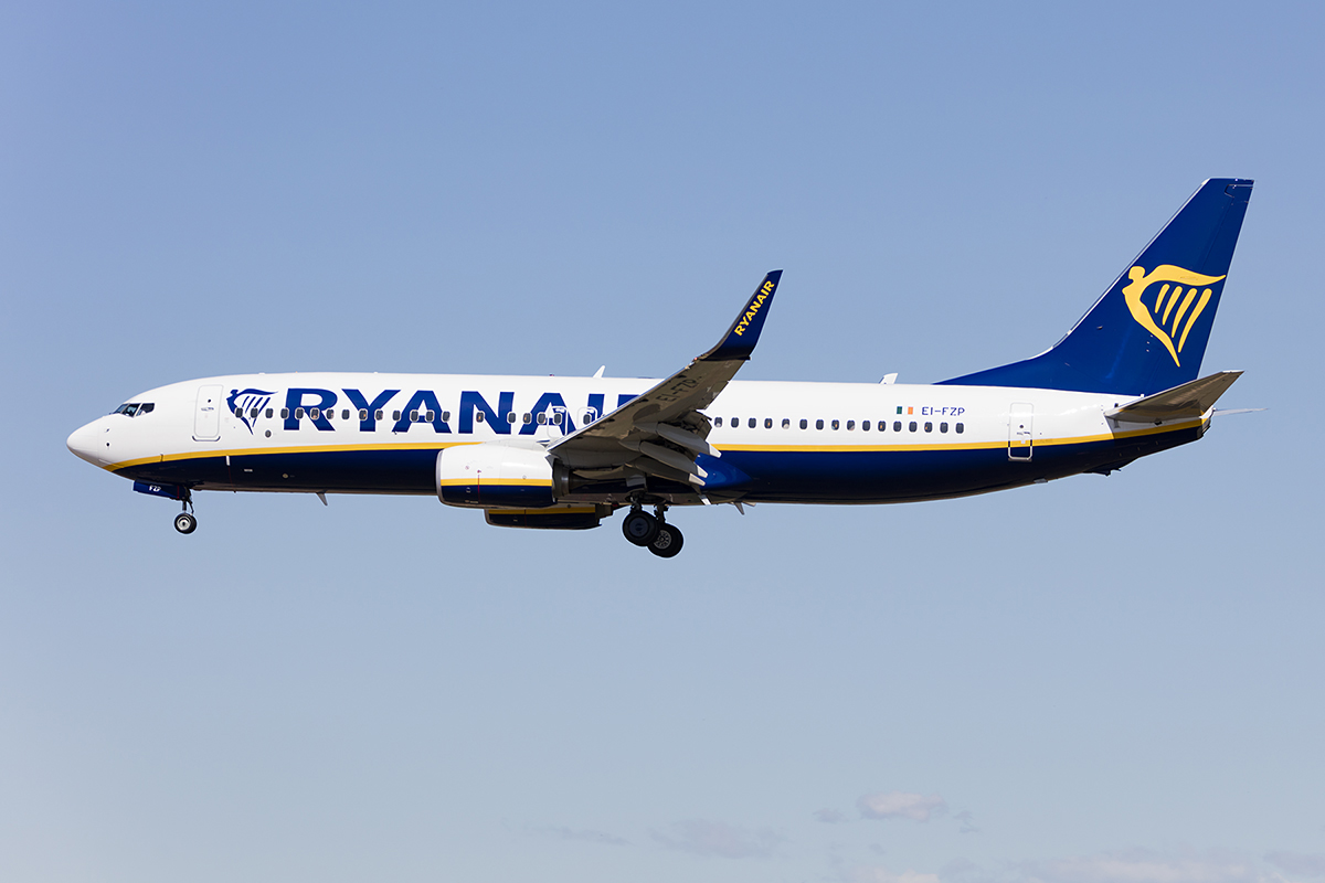 Ryanair, EI-FZP, Boeing, B737-8AS, 10.09.2017, BCN, Barcelona, Spain 

