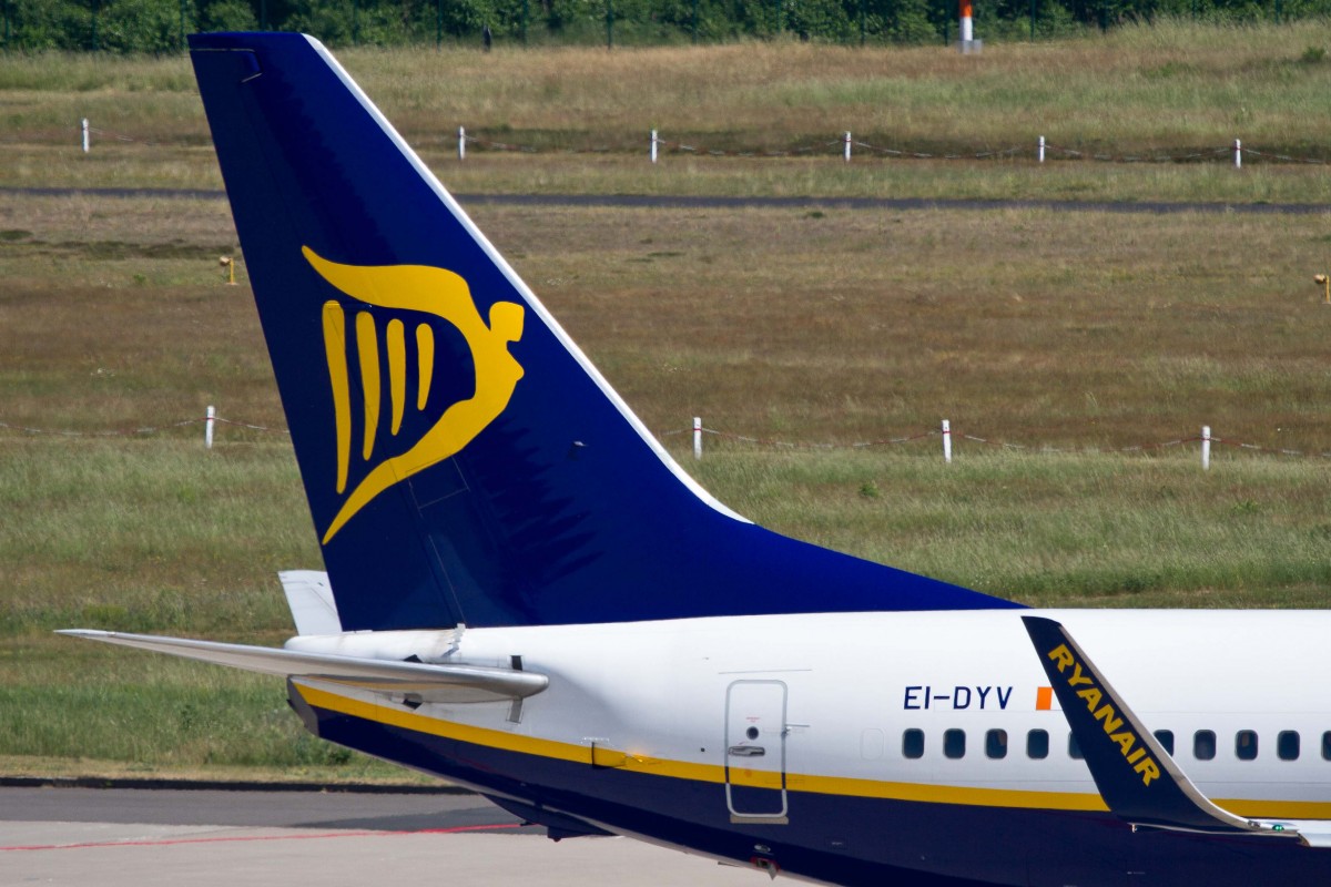 Ryanair (FR/RYR), EI-DYV, Boeing, 737-8AS wl (Seitenleitwerk/Tail), 05.06.2015, CGN-EDDK, Köln-Bonn, Germany