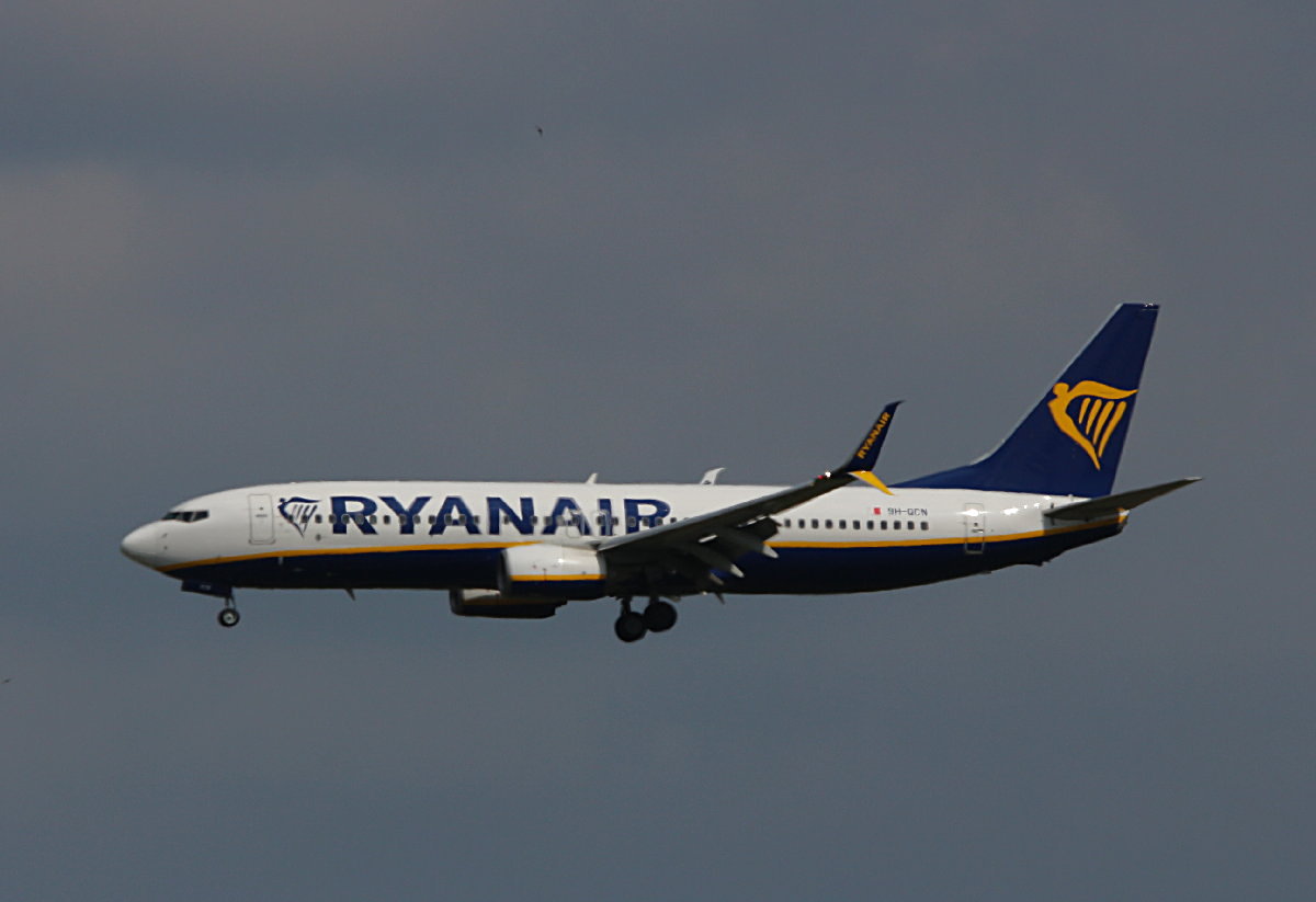 Ryanair (Malta Air), Boeing B 737-8AS, 9H-QCN, BER, 08.06.2026