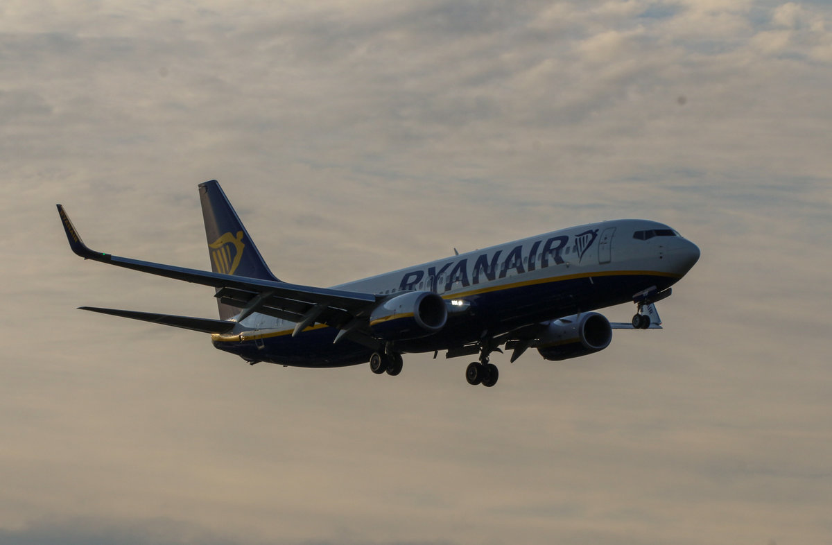 Ryanair Sun, Boeing B 737-8AS, SP-RSF, TXL, 10.08.2019