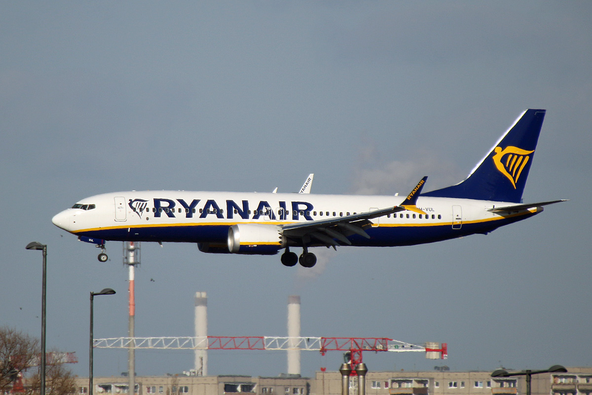 Ryanair(Malta Air), Boeing B 737 MAX 8, 9H-VUL, BER, 12.02.2022