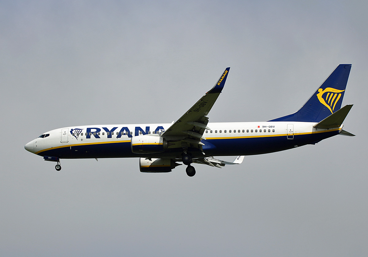 Ryanair(Malta Air), Boeing B 737-8AS, 9H-QBV, BER, 29.05.2021