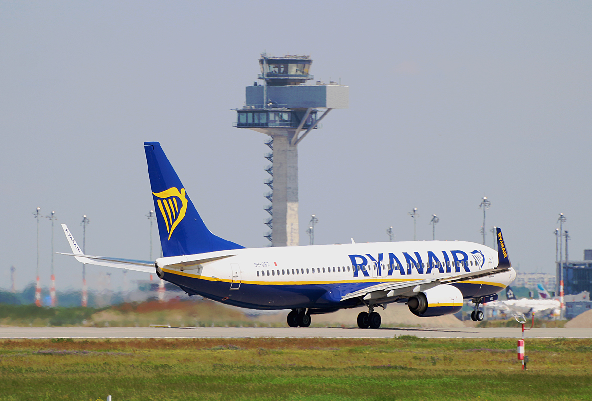 Ryanair(Malta Air), Boeing B 737-8AS, 9H.QBZ, BER, 05.06.2021