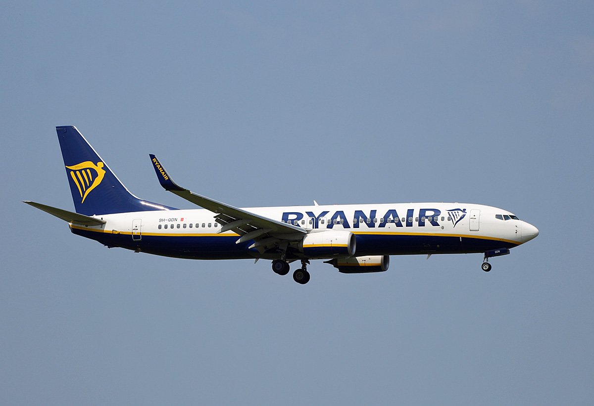 Ryanair(Malta Air), Boeing B 737-8AS, 9H-QDN, BER, 24.07.2021