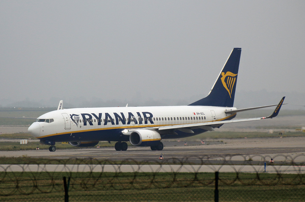 Ryanair(Malta Air), Boeing B 737-8AS, 9H-QCL, BER, 14.11.2021
