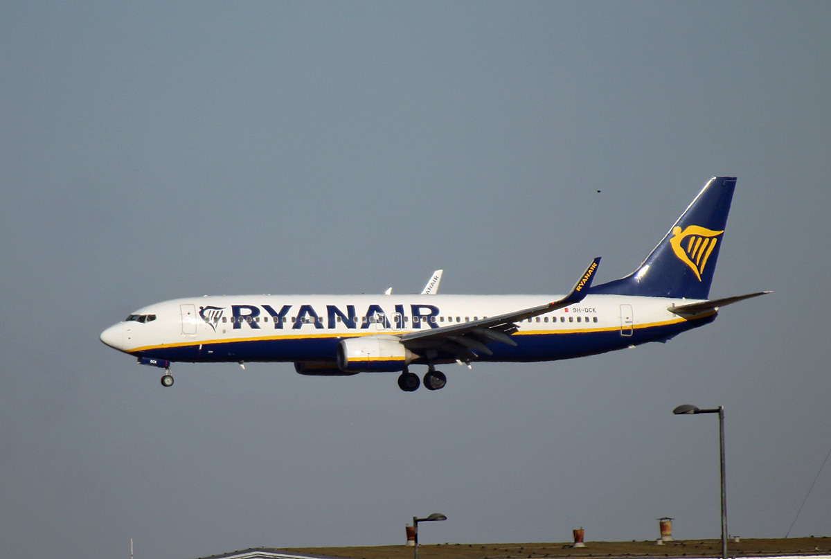 Ryanair(Malta Air), Boeing B 737-8AS, 9H-QCK, BER, 12.02.2022