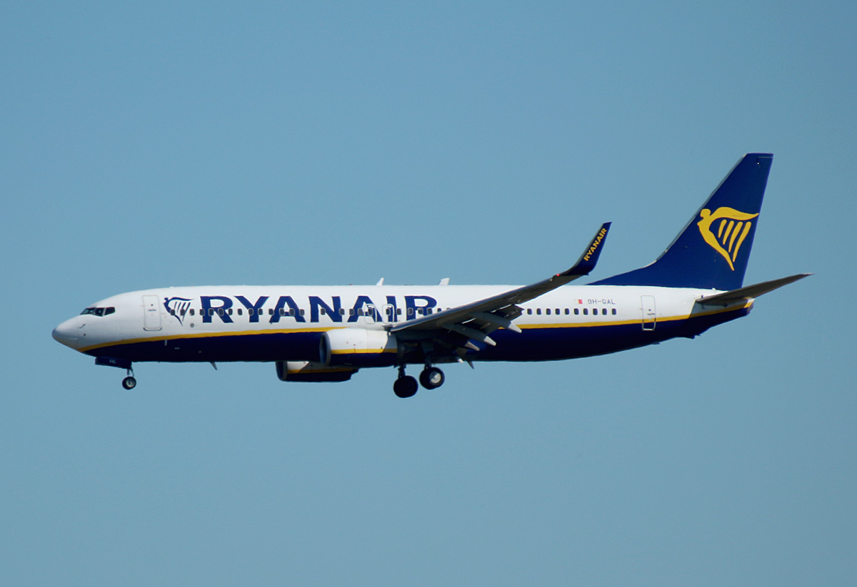 Ryanair(Malta Air), Boeing B 737-8AS, 9H-QAL, BER, 21.06.2022