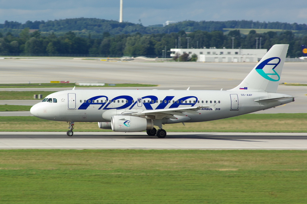 S5-AAP Adria Airways Airbus A319-132      15.09.2013

Flughafen Mnchen