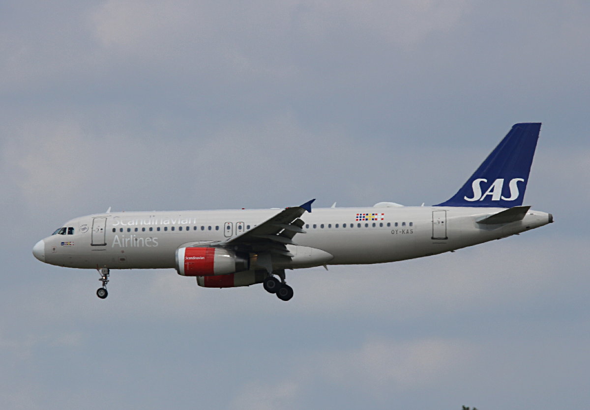 SAS, Airbus A 320-232, OY-KAS,BER, 08.06.2026