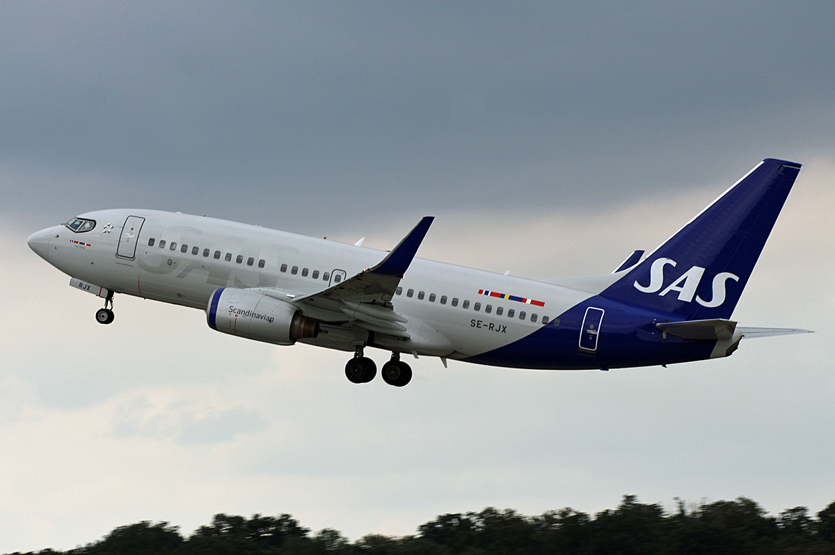 SAS, Boeing B 737-76N, SE-RJX, BER, 19.08.2021