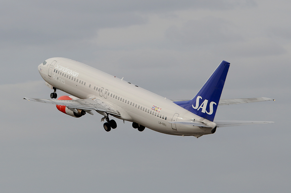SAS, Boeing B 737-883, LN-RRU, TX, 16.02.2017