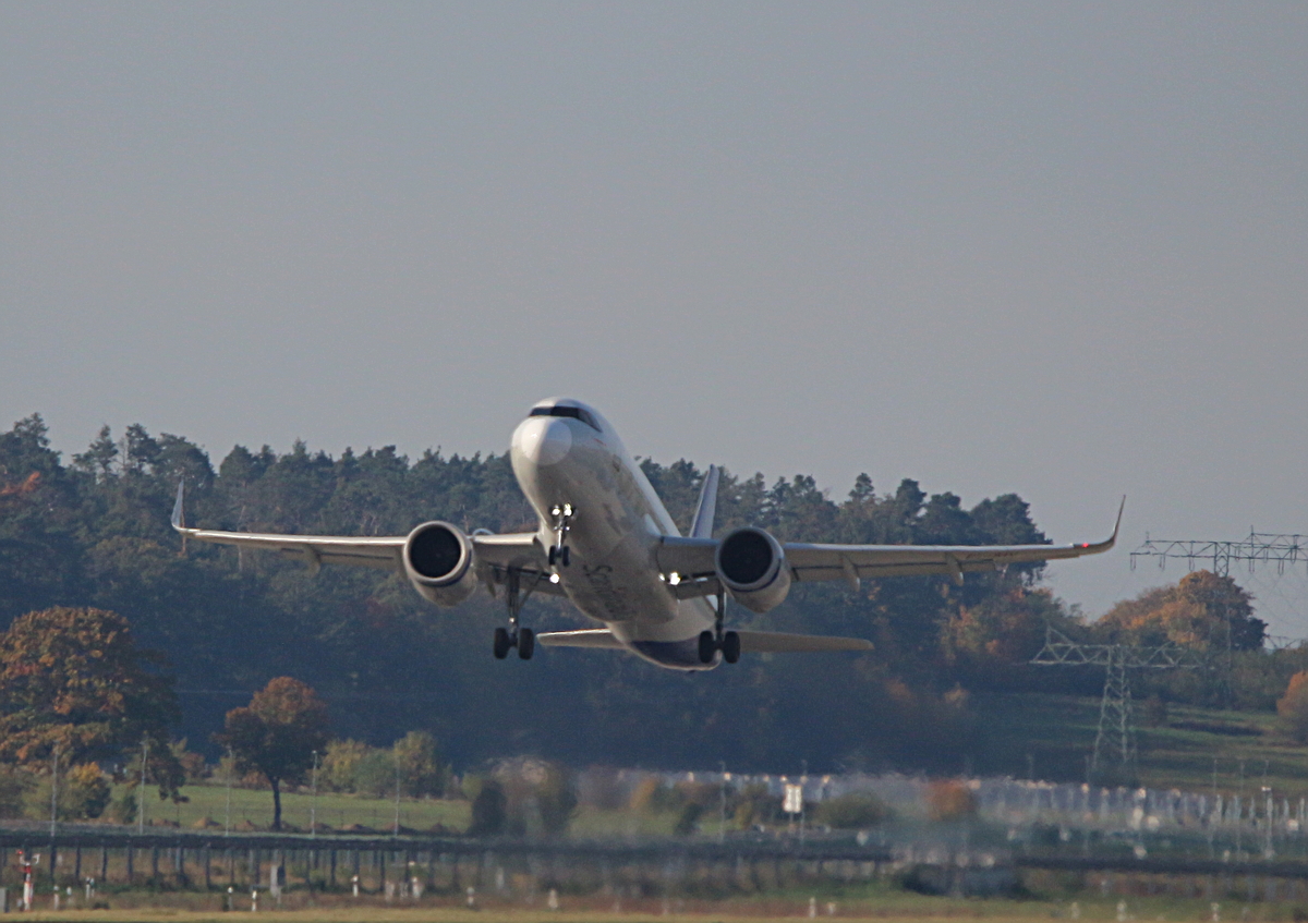 SAS Connect, Airbus A 320-251N, EI-SIV, BER, 19.10.2025