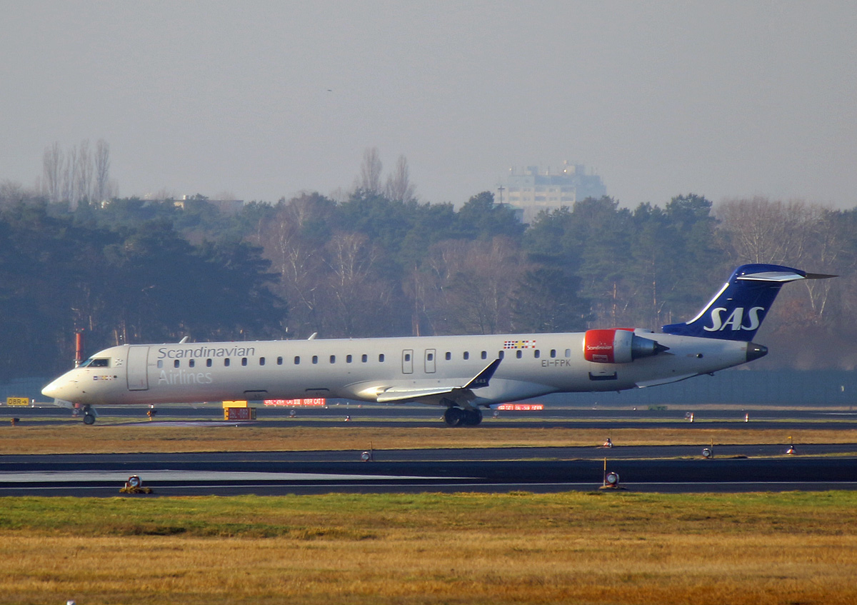 SAS, CRJ900LR, EI-FPK, TXL, 20.12.2019