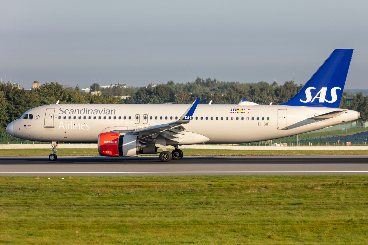 SAS, EI-SIF, Airbus, A320-251N, 21.09.2021, BRU, Brüssel, Belgium