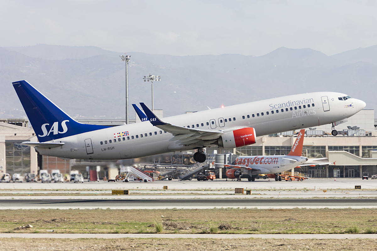 SAS, LN-RGH, Boeing, B737-86N, 28.10.2016, AGP, Malaga, Spain 


