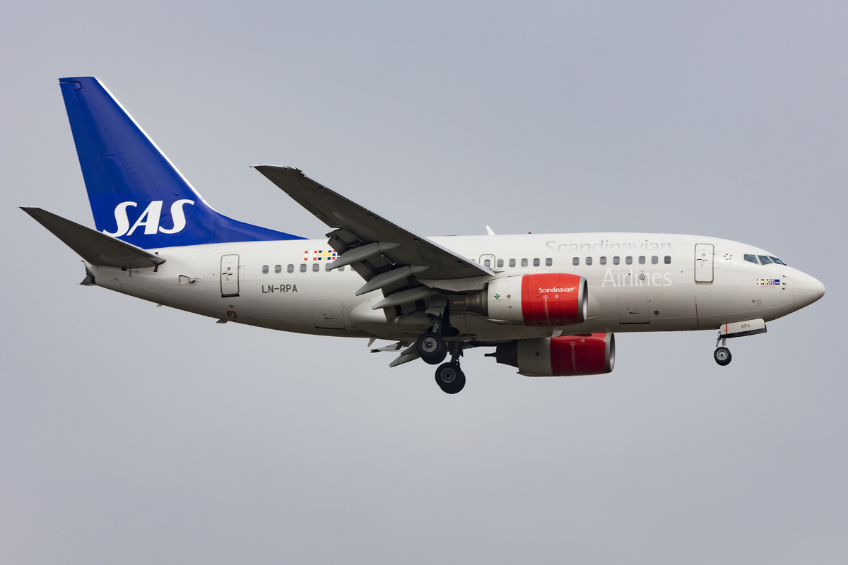 SAS, LN-RPA, Boeing, B737-683, 02.04.2016, FRA, Frankfurt, Germany 



