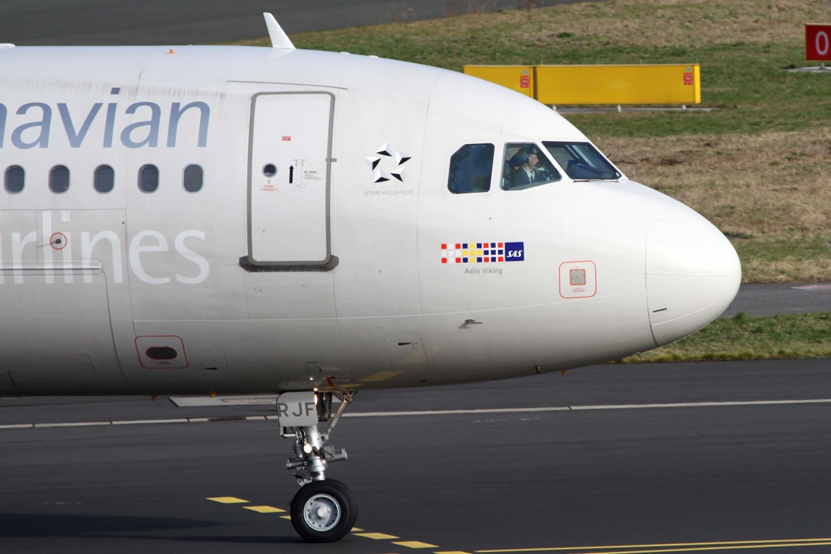 SAS (S), SE-RJF  Adils Viking , Airbus, A 320-232 (Bug/Nose), 03.04.2015, DUS-EDDL, Düsseldorf, Germany