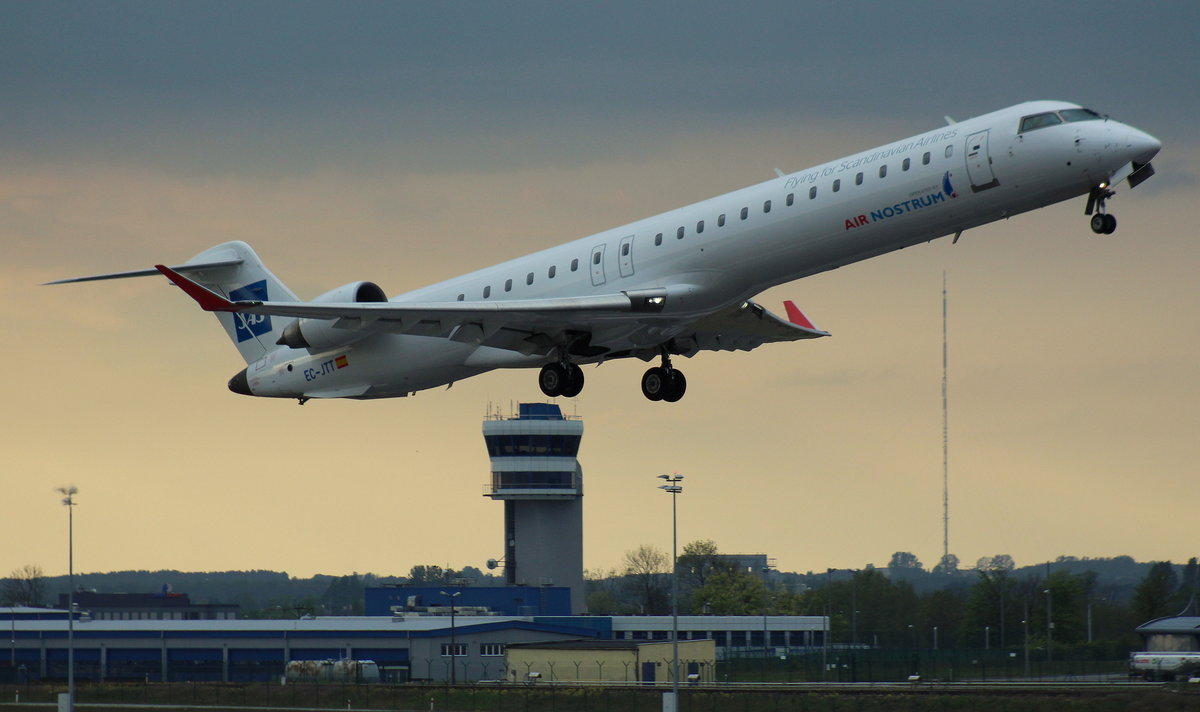 SAS Scandinavian Airlines, EC-JTT, (c/n 15074),Canadair Regional Jet CRJ900ER, 18.05.2016, GDN-EPGD, Gdansk, Polen 