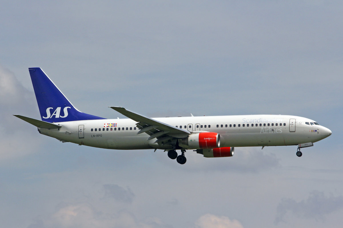SAS Scandinavian Airlines, LN-RPO, Boeing 737-883, msn: 30467/634, 15.Juni 2018, ZRH Zürich, Switzerland.