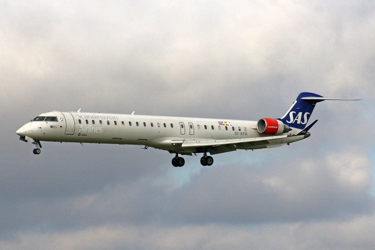 SAS Scandinavian Airlines (Operated by Cimber), OY-KFH, Bombardier CRJ-900ER,  Ella Viking , 7.August 2017, ZRH Zürich, Switzerland.