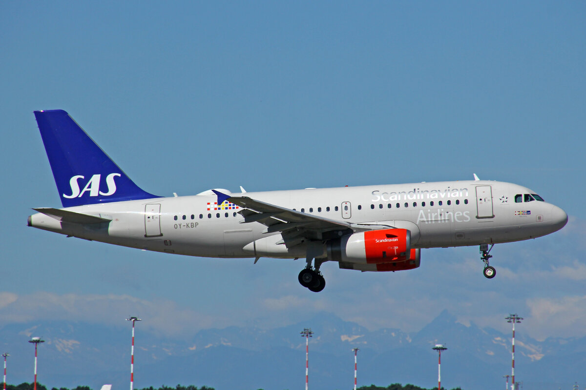 SAS Scandinavian Airlines, OY-KBP, Airbus A319-132, msn: 2888,  Viger Viking , 01.Juli 2021, MXP Milano Malpensa, Italy.
