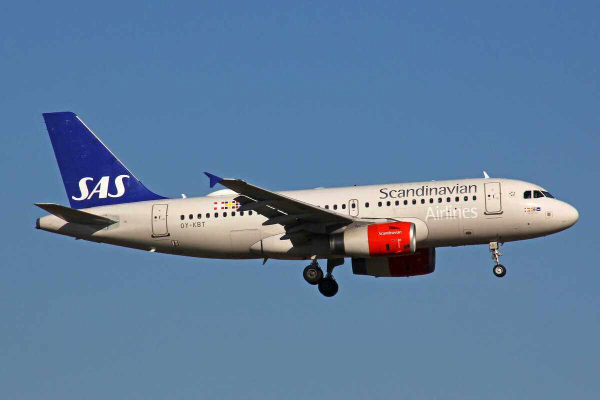 SAS Scandinavian Airlines, OY-KBT, Airbus A319-132, msn: 3292,  Ragnvald Viking , 13.Februar 2022, ZRH Zürich, Switzerland.
