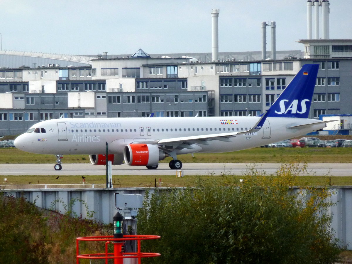 SAS Scandinavian Airlines (SK-SAS), Airbus A320-251N, c/n 7290, D-AXAF (Airbus). Erste A320neo für SAS kurz vor dem Start zum Erstflug in Hamburg-Finkenwerder (XFW/EDHI) am 10.10.2016, 11:04 UTC.