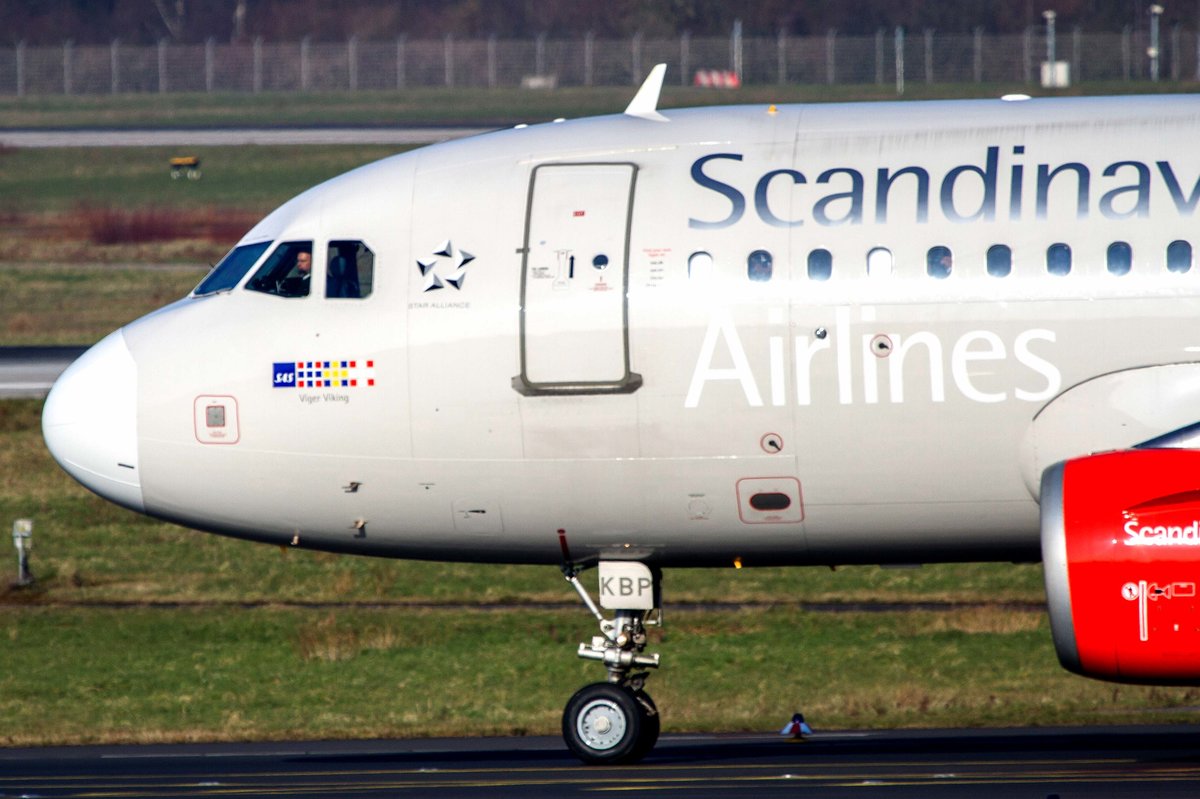 SAS Scandinavian Airlines (SK-SAS), OY-KBP  Viger Viking , Airbus, A 319-132 (Bug/Nose), 10.03.2016, DUS-EDDL, Düsseldorf, Germany