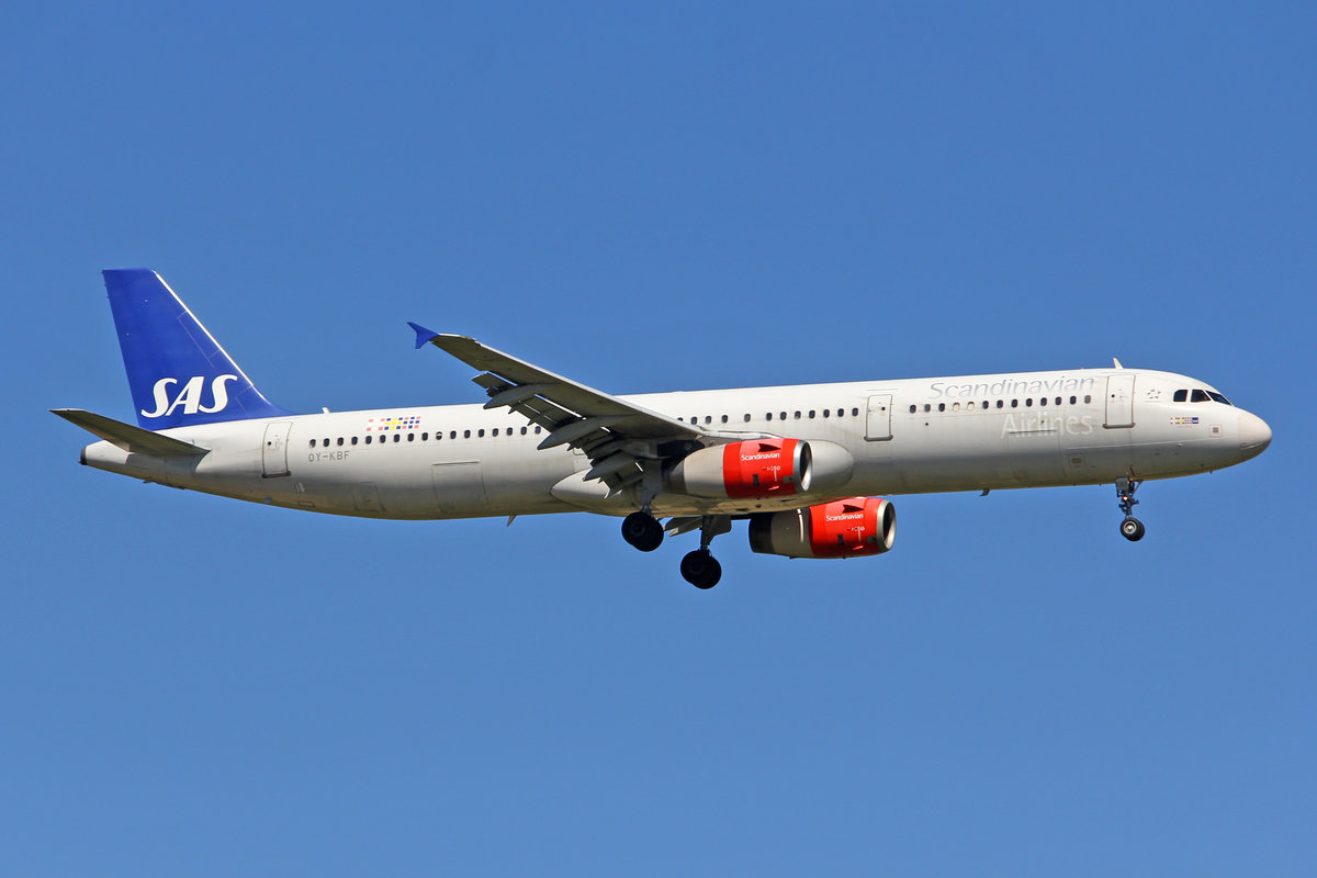 SAS Scandinavien Airlines, OY-KBF, Airbus A321-232, msn: 1807,  Skapti Viking , 19.August 2012, MUC München, Germany.