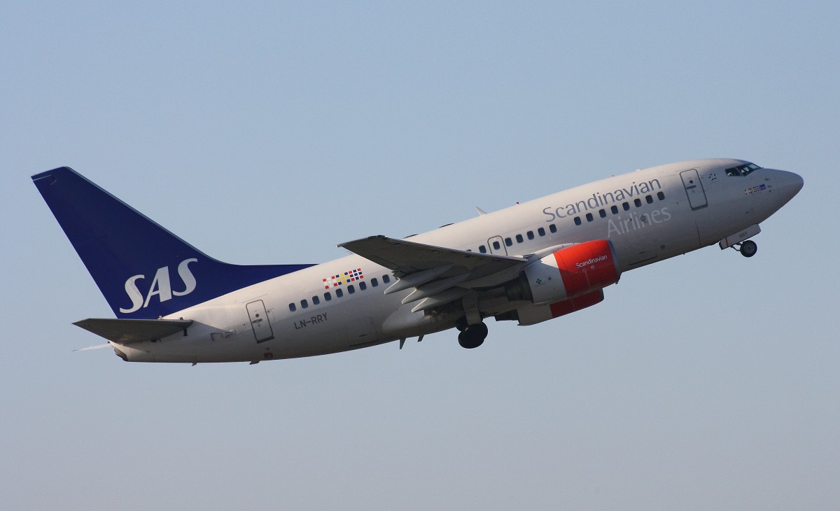 SAS,LN-RRY,(c/n 28297),Boeing 737-683, 06.02.2015, HAM-EDDH, Hamburg, Germany (Taufname :Signe Viking)