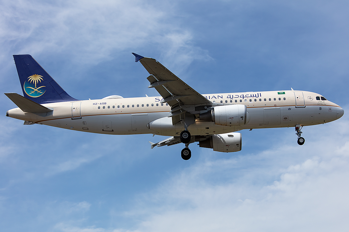 Saudi Arabian Airlines, HZ-ASB, Airbus, A320-214, 01.08.2019, GVA, Geneve, Switzerland




