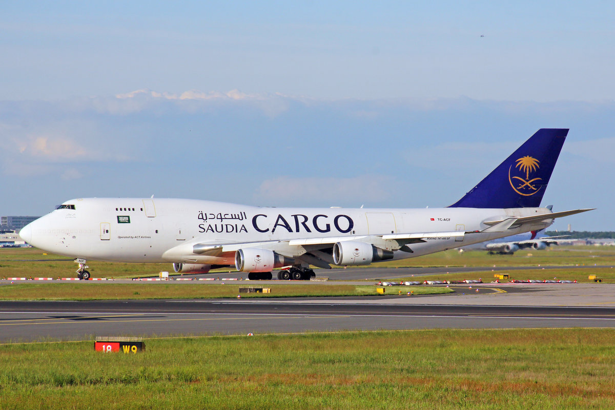 Saudi Arabian Cargo (Operated by ACT Airlines), TC-ACF, Boeing 747-481BDSF, 20.Mai 2017, FRA Frankfurt am Main, Germany.