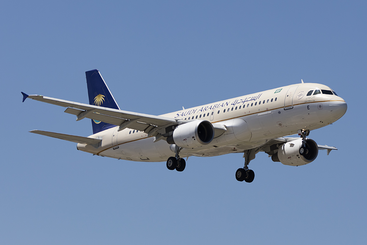 Saudi Arabien Airlines, HZ-ASE, Airbus, A320-214, 17.07.2016, GVA, Geneve, Switzerland 
