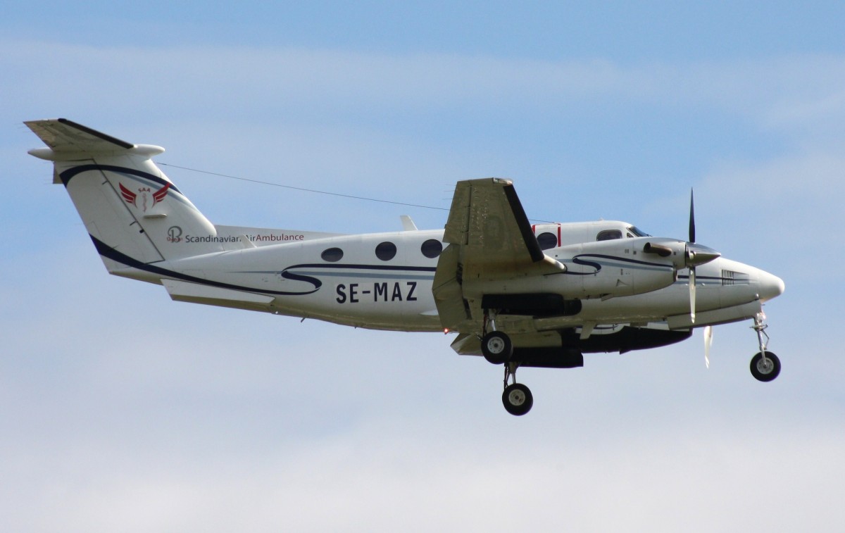Scandinavian Air Ambulance,SE-MAZ,(c/nBB-1522),Beechcraft B200 Super King Air,27.09.2013,HAM-EDDH,Hamburg,Germany