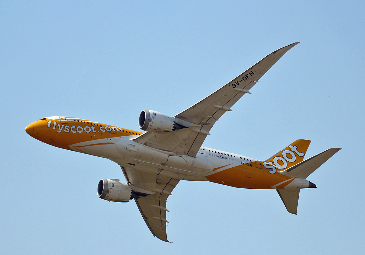 Scoot, Boeing B 787-8 Dreamliner, 9V-OFH, BER, 09.06.2023