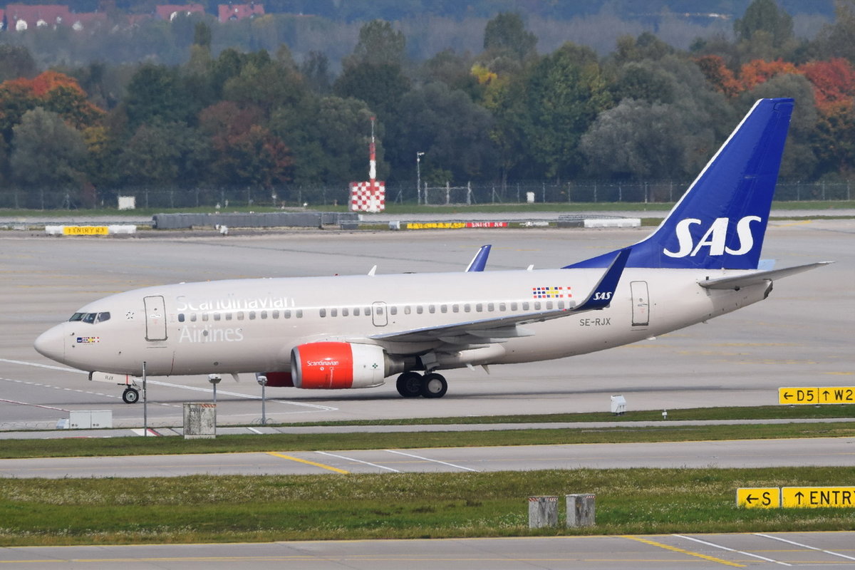 SE-RJX SAS Scandinavian Airlines Boeing 737-76N(WL)  , MUC , 04.10.2017